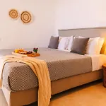 Lägenhetshotell Elysium By With-inn Mykonos Tourlos